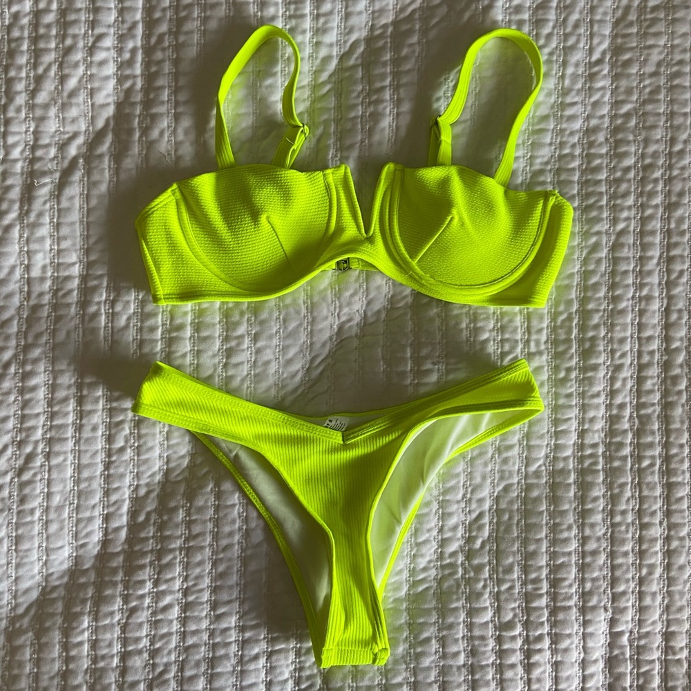 Neon Sunny Bunny Bikini Set (never worn)
